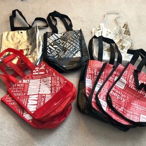 9 Lululemon Small Retail Bags